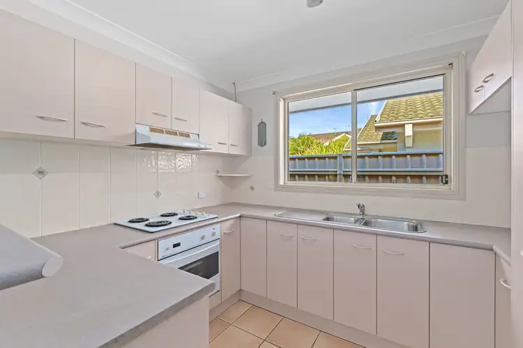 Fifth view of Homely villa listing, 2/20 Victoria Road, Woy Woy NSW 2256