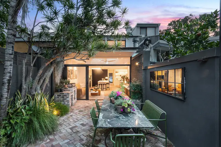 32 Alexander Street, Alexandria NSW 2015