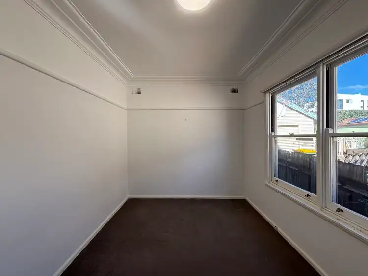 - Willow Crescent, Ryde NSW 2112
