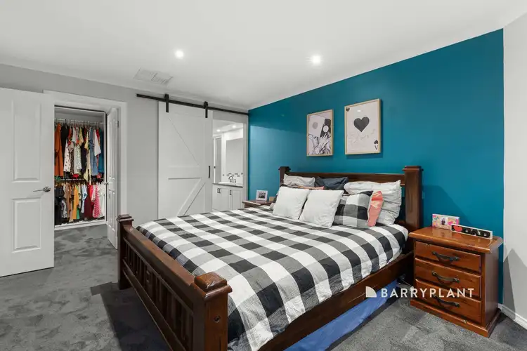 Fifth view of Homely house listing, 25 Davey Drive, Drouin VIC 3818