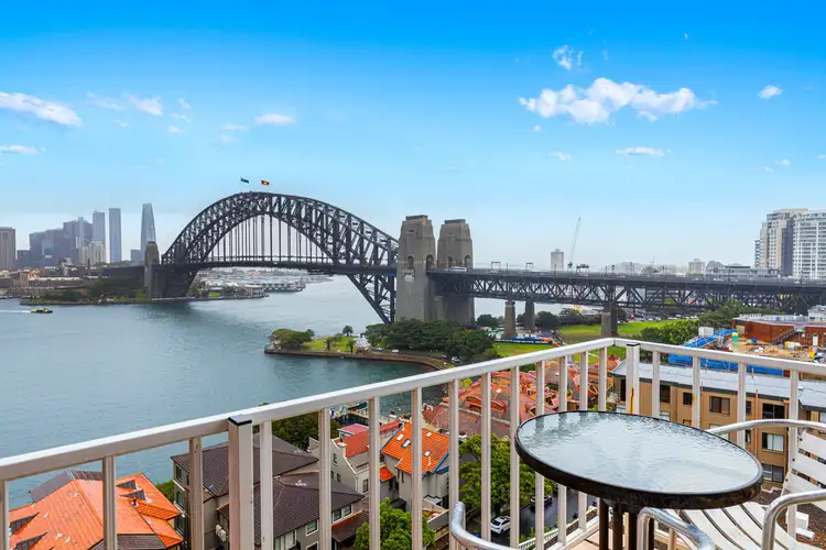 804/57 Upper Pitt Street