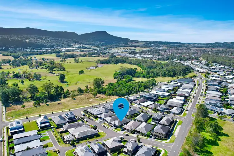 8 Corella Avenue, Horsley NSW 2530