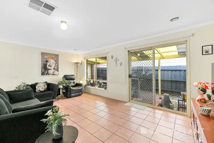Fifth view of Homely house listing, 4 Saintly Grove, Berwick VIC 3806