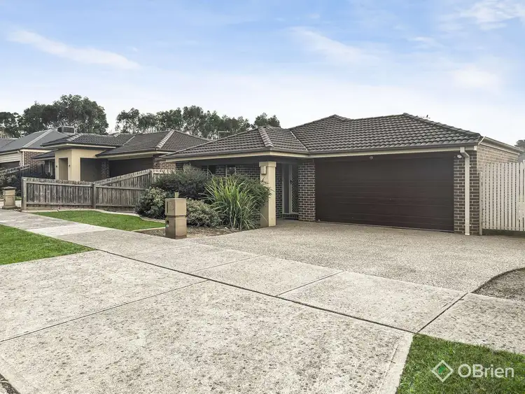 25 Chaucer Way, Drouin VIC 3818