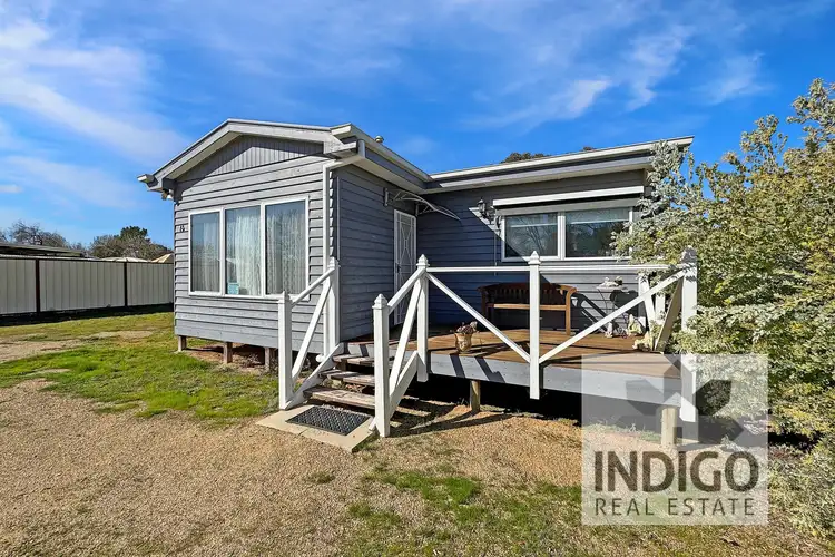 16 Barkly Street, Chiltern VIC 3683