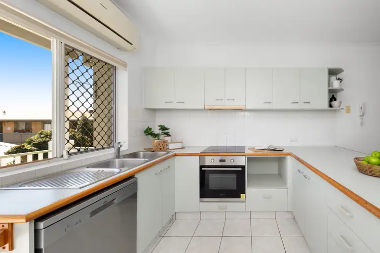 Fifth view of Homely unit listing, 4/26 Crump Street, Holland Park West QLD 4121