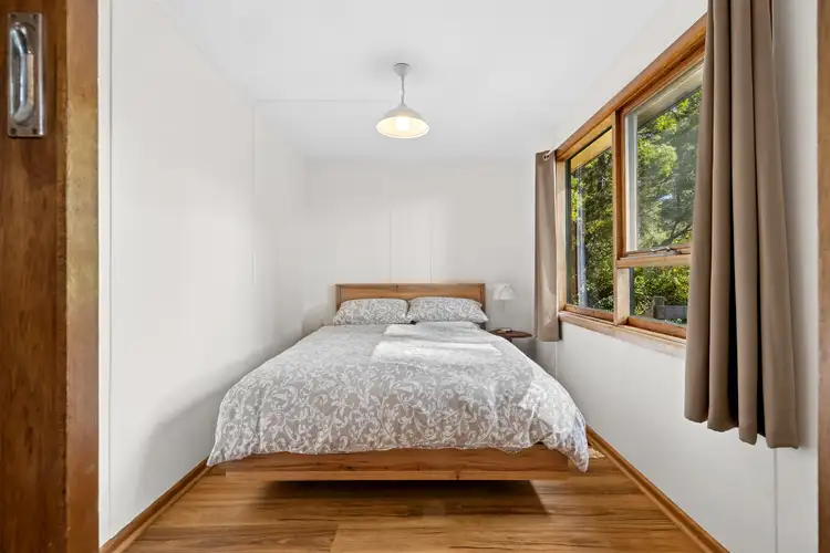 Fifth view of Homely house listing, 2 Matheson Lane, Blackwood VIC 3458