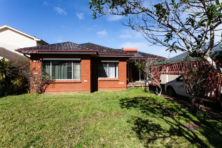 55 Rickard Road, Unanderra NSW 2526