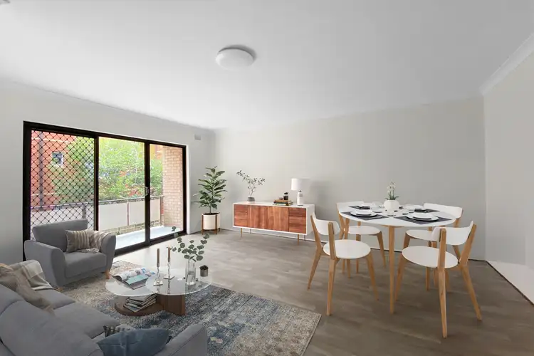 2/12 Arcadia Street