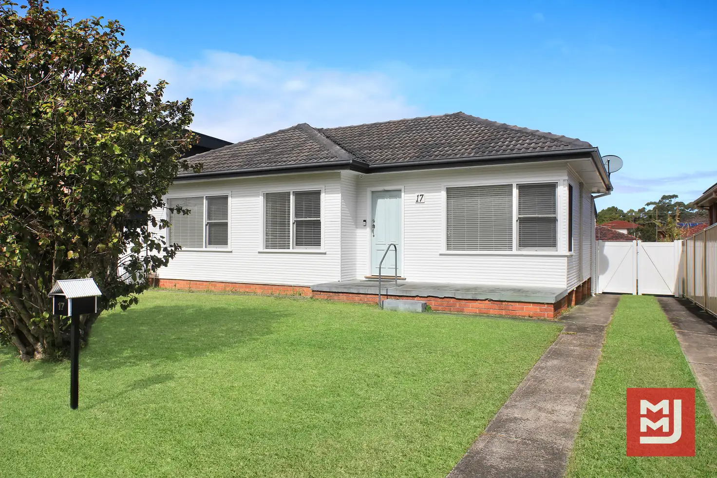 Main view of Homely house listing, 17 Duncan Street, Balgownie NSW 2519