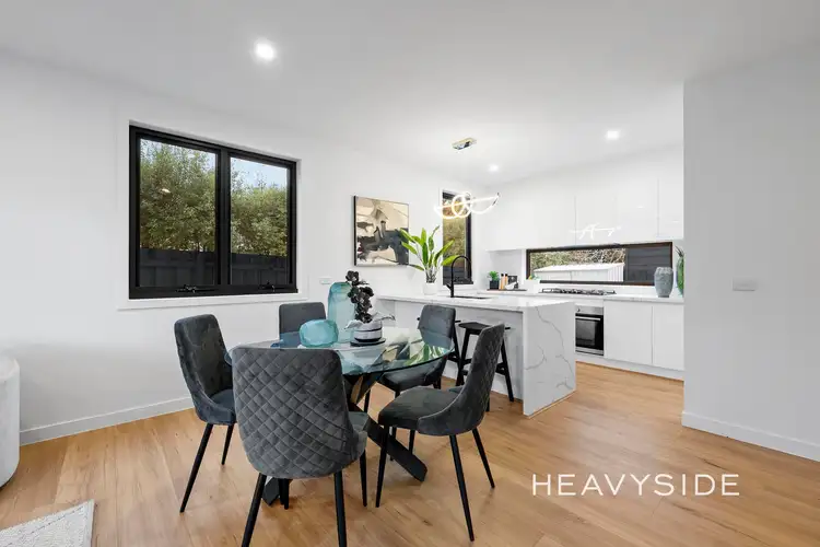 Fifth view of Homely house listing, 2/121 Surrey Road, Blackburn VIC 3130