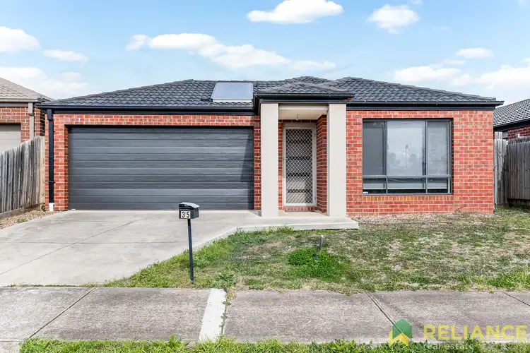 35 Fieldstone Way, Brookfield VIC 3338