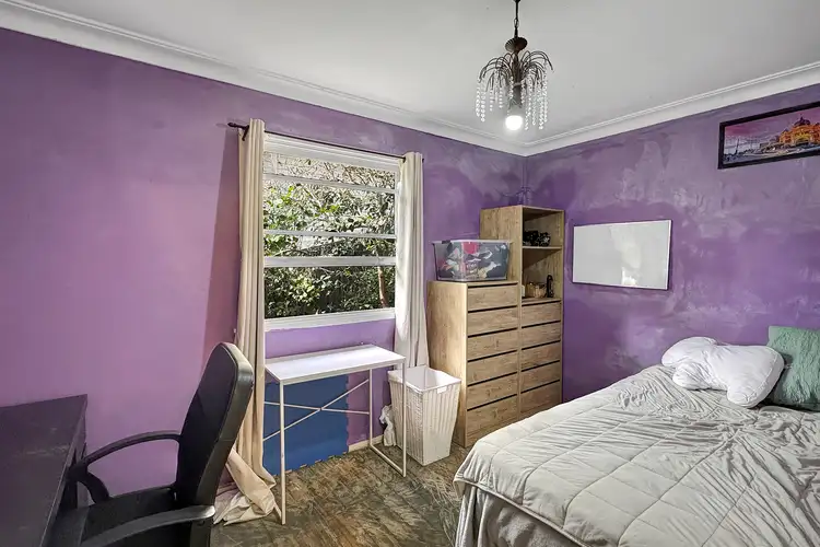 Fifth view of Homely house listing, 1 Labulla Place, Glendale NSW 2285