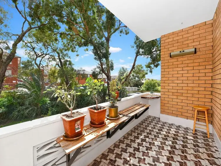 6/19-21 Perry Street