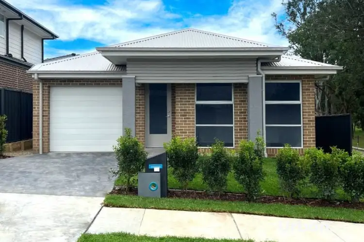 17 Equinox Street, Austral NSW 2179