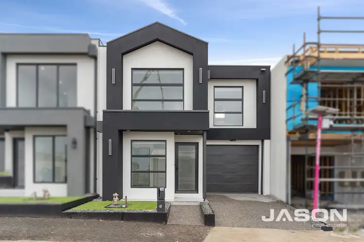16 Saddle Way, Greenvale VIC 3059