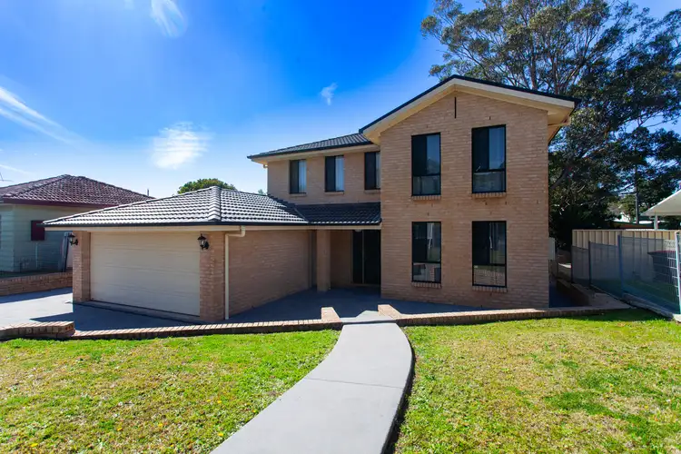 5 Baker Place Place, Mount Warrigal NSW 2528