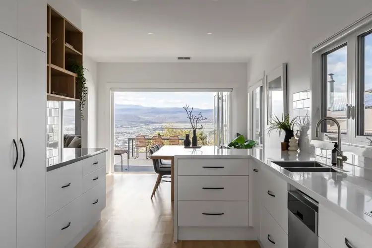 15 Osborne Avenue, Trevallyn TAS 7250