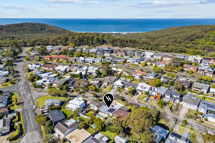 8 Bershire Avenue, Merewether Heights NSW 2291