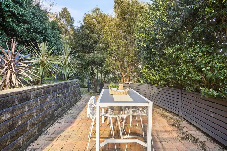 55 River Oak Road, Farmborough Heights NSW 2526