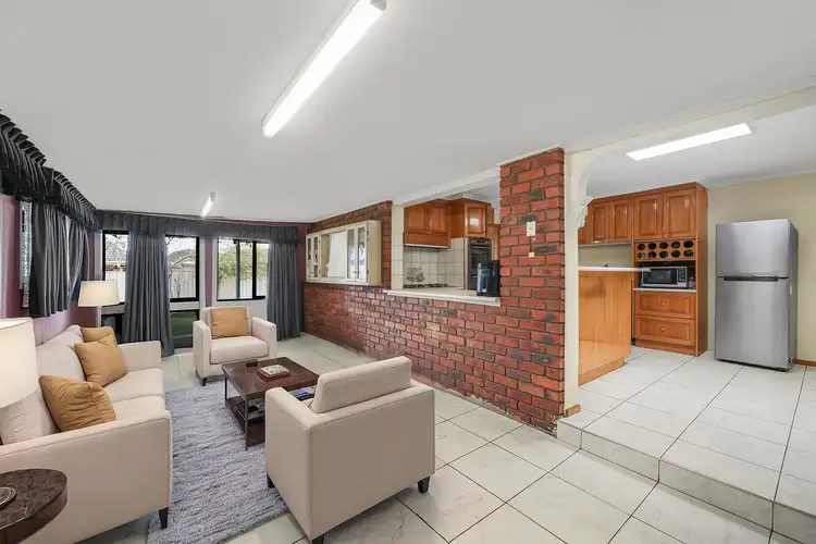 26 Swallow Street