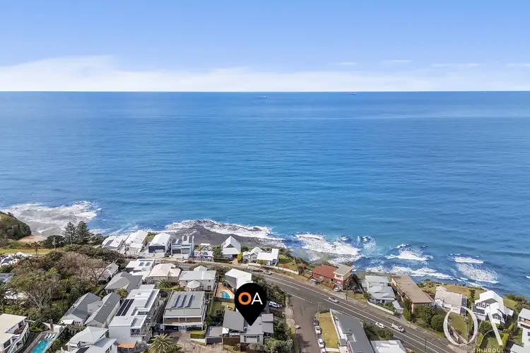 2c Mountain Road, Austinmer NSW 2515
