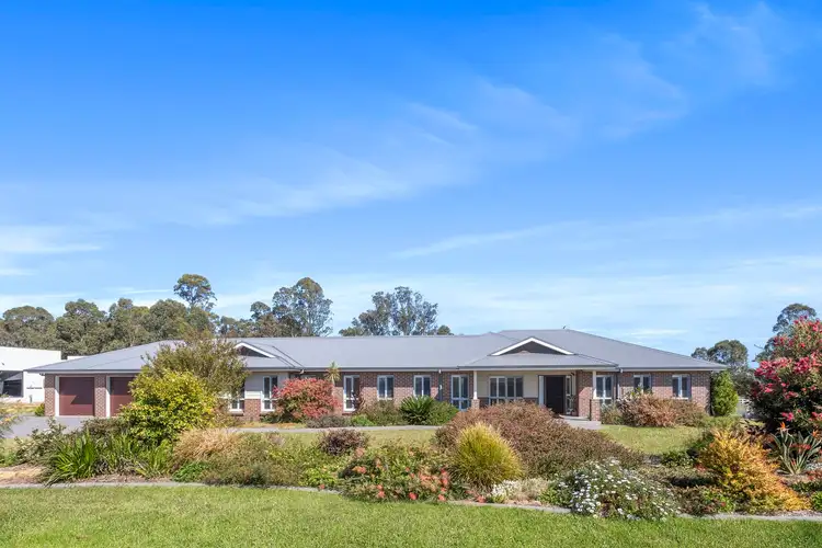 19 Halmstad Boulevard, Luddenham NSW 2745