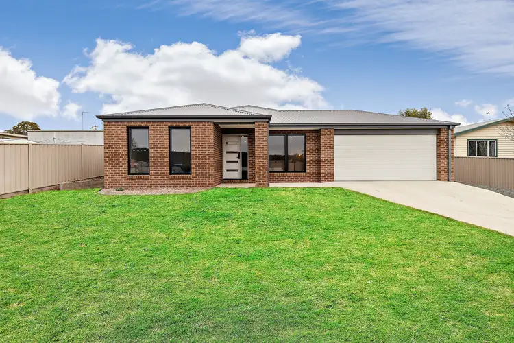 13 Davis Street, Creswick VIC 3363