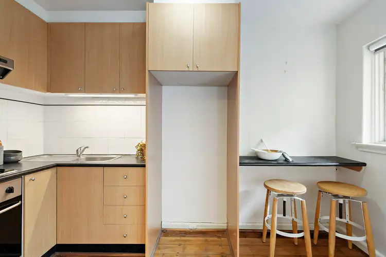 Fifth view of Homely apartment listing, 4/32 Crimea Street, St Kilda VIC 3182