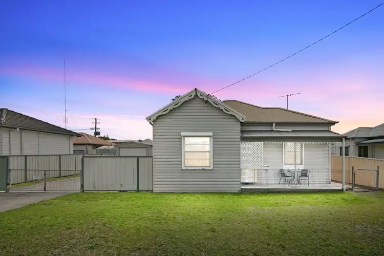 23 Cessnock Road