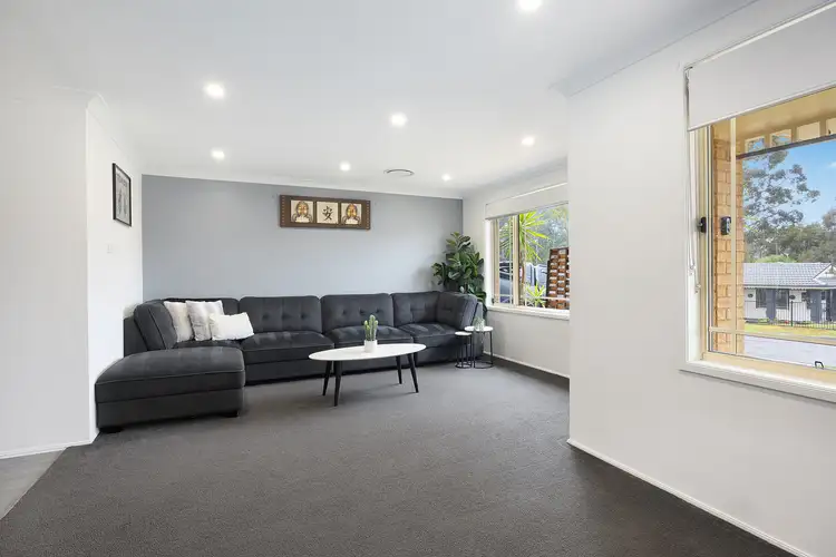 Second view of Homely house listing, 7 Newton Place, Blue Haven NSW 2262