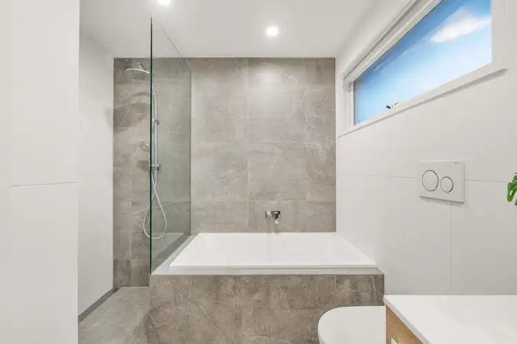 Sixth view of Homely unit listing, 1/52 Jeffrey Street, Templestowe Lower VIC 3107