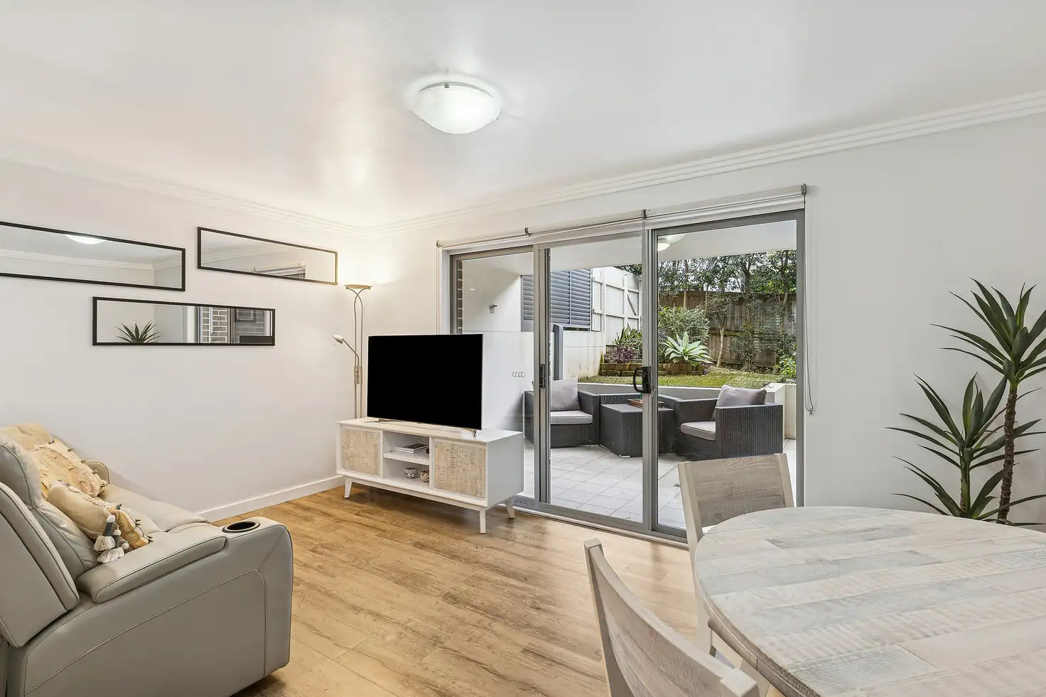 Main view of Homely apartment listing, 14/12-16 Shackel Avenue, Brookvale NSW 2100