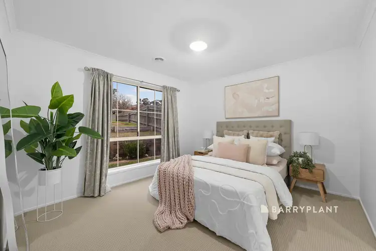 Second view of Homely house listing, 2 Nickell Court, Drouin VIC 3818