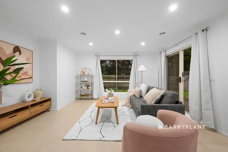 Sixth view of Homely house listing, 2 Nickell Court, Drouin VIC 3818