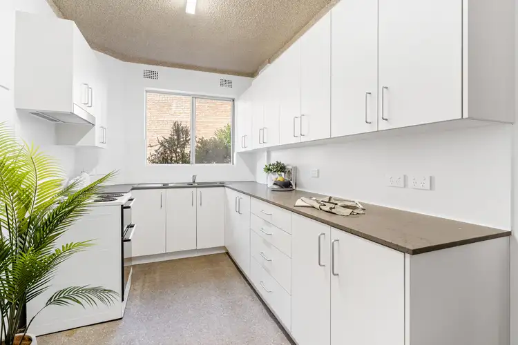 Fourth view of Homely apartment listing, 2/22 Hawkesbury Avenue, Dee Why NSW 2099