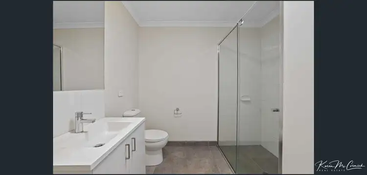 3/14 Lampard Road, Drouin VIC 3818