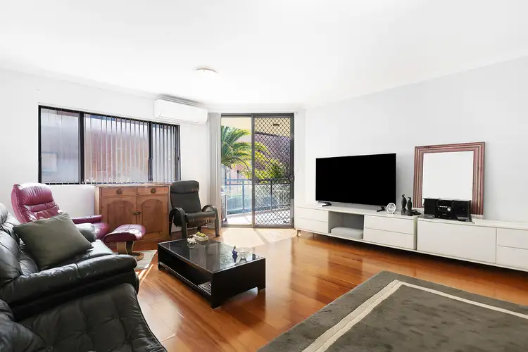 3/1-7 Mansfield Avenue, Caringbah NSW 2229