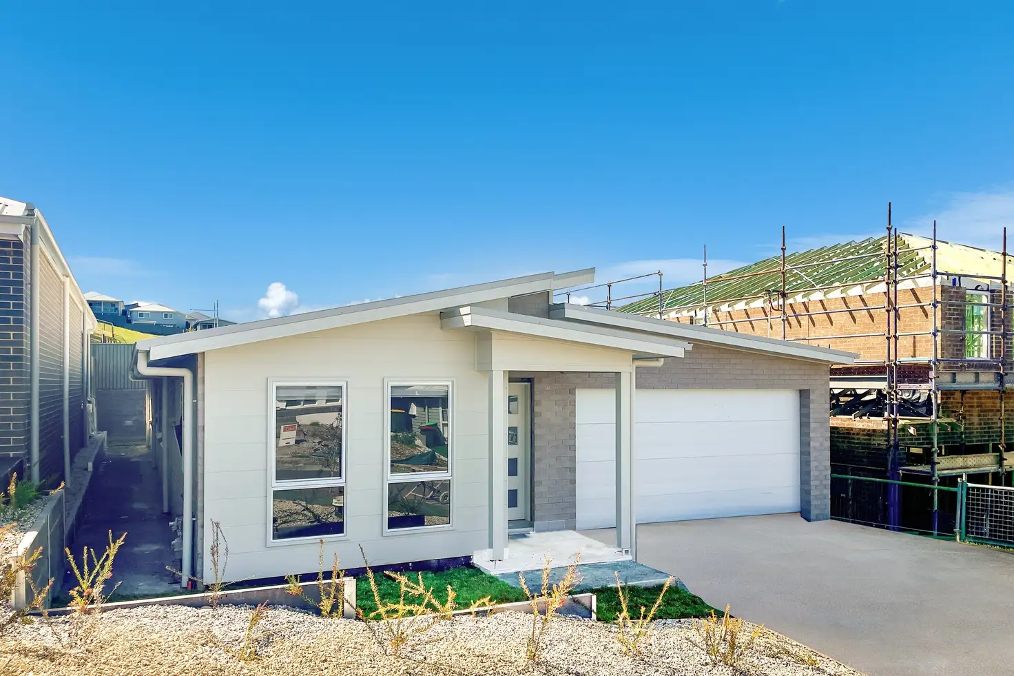 Main view of Homely house listing, 32 Shamrock Rise, Calderwood NSW 2527