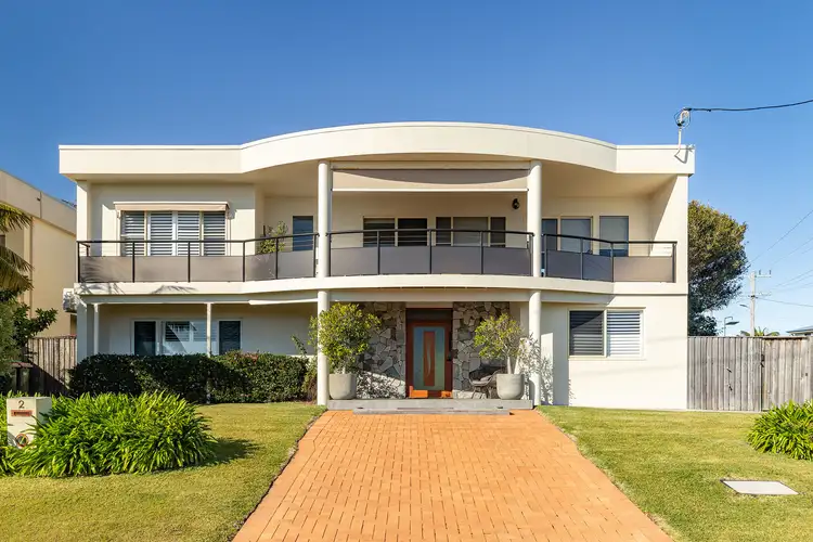 2 Stephen Street, Forster NSW 2428