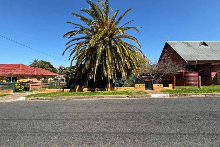 2/55 Rawson Avenue, Tamworth NSW 2340