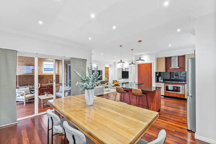 Sixth view of Homely house listing, 22 Domain Drive, Hillside VIC 3037