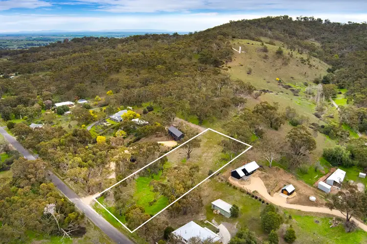 92 Parkins Reef Road, Maldon VIC 3463