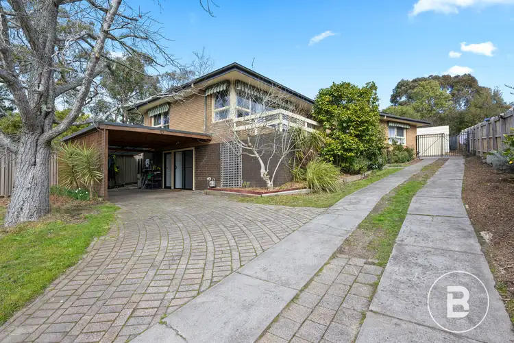 11 The Gums, Mount Clear VIC 3350