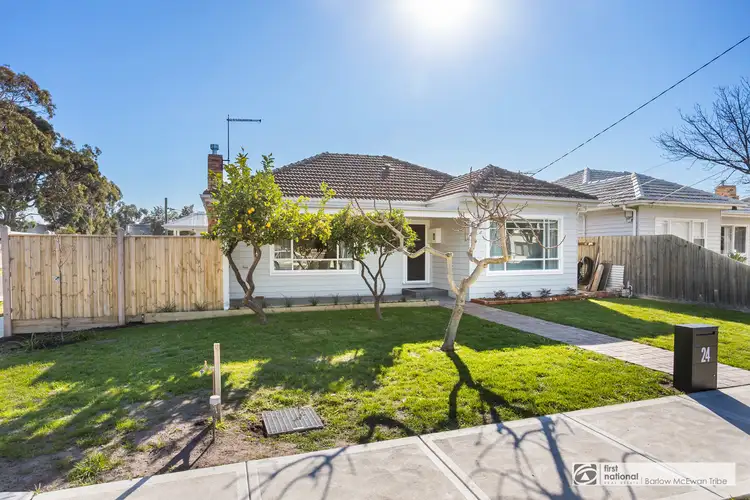 24 Almond Avenue, Brooklyn VIC 3012