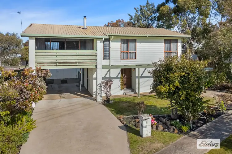 27 Henderson Street, Ararat VIC 3377