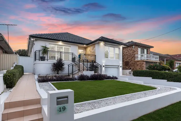 19 Woorail Avenue, Kingsgrove NSW 2208