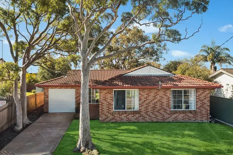 105 Wallarah Road, Gorokan NSW 2263