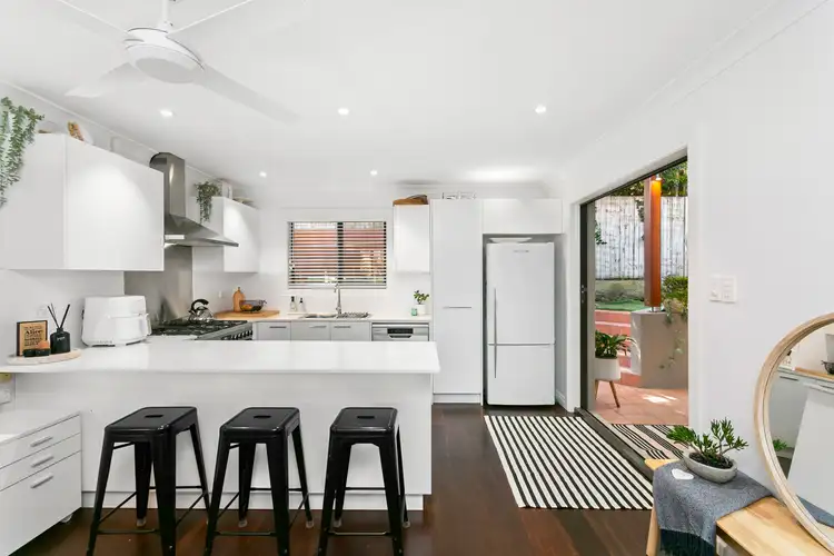 15A Dalley Street, Queenscliff NSW 2096