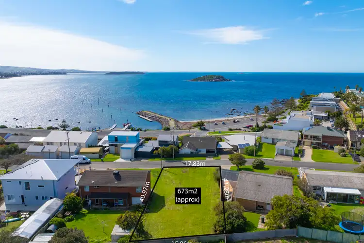 15 Investigator Crescent